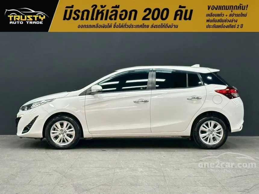 2018 Toyota YARIS G Hatchback