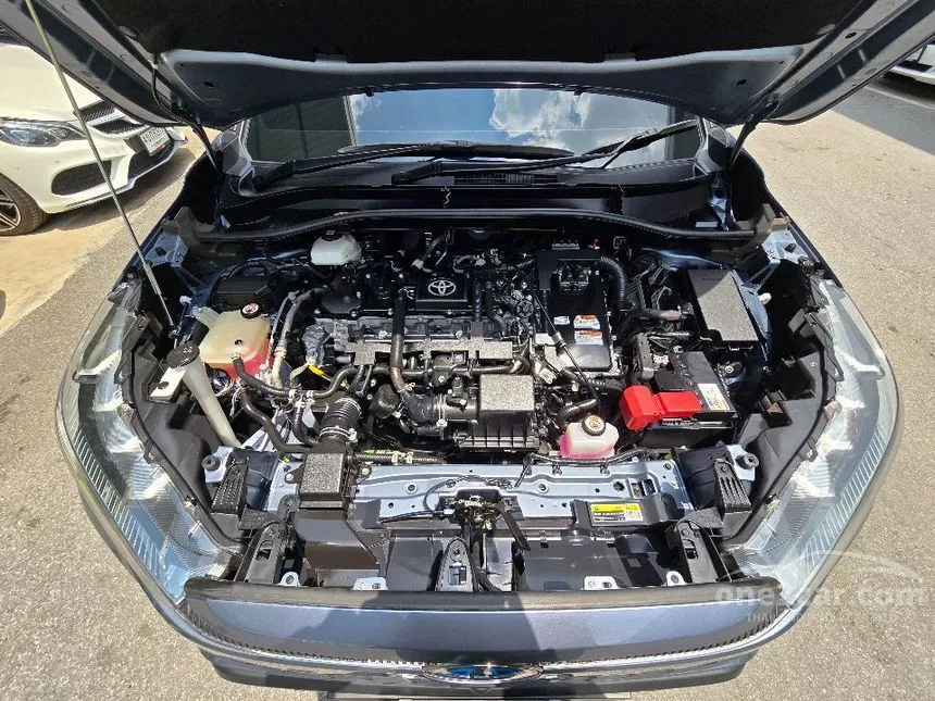 2026 Toyota Corolla Cross HEV Premium Luxury SUV