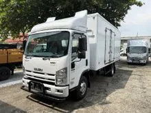 2015 Isuzu NQR75UKN 3 Ton 17 Feet Refrigerated Cold Box Freezer 7500KG Lorry