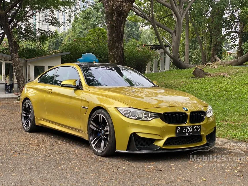 Jual Mobil BMW M4 2015 3.0 di DKI Jakarta Automatic Coupe Kuning Rp 1.600.000.000