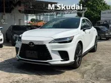 2025 Lexus RX 350 2.4 F Sport PANROOF 4CAM 5A 9K KM 5YRS LEXUS WARRANTY
