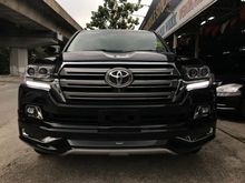 Toyota Land Cruiser 4.6 MODELLISTA SPEC,1 YEAR WARRANTY 2011,3 DVD PLAYERS,CRYSTAL BLACK IN COLOUR,SMOOTH ENGINE V8,4 NEW TYRES,ONE DATO ONWER