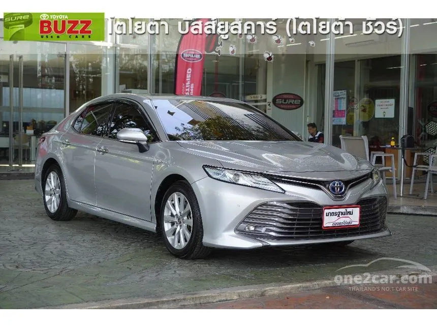 2019 Toyota CAMRY Hybrid Sedan
