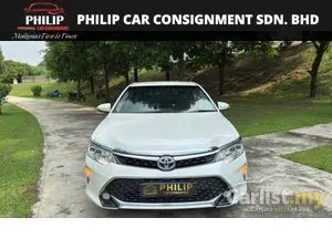 2018 Toyota Camry 2.5 Hybrid Luxury Sedan