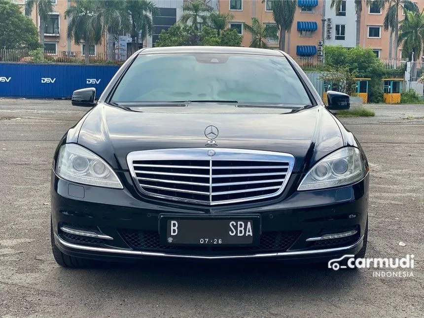 2011 Mercedes-Benz S300 L Solitaire Sedan