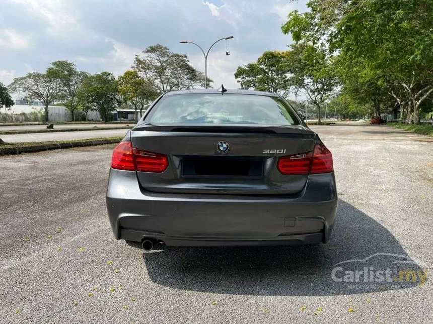 2014 BMW 320i Sport Line Sedan