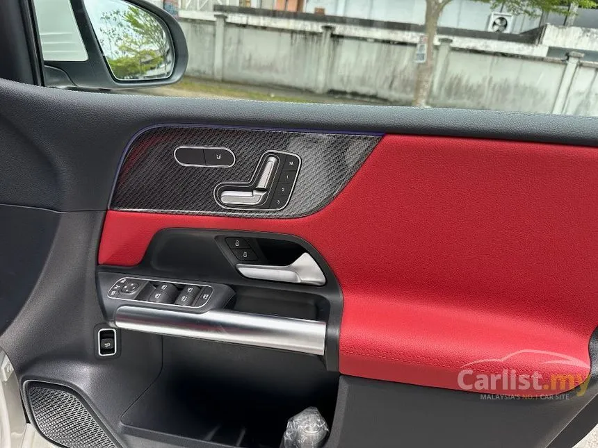 2020 Mercedes-Benz B180 AMG Line Hatchback