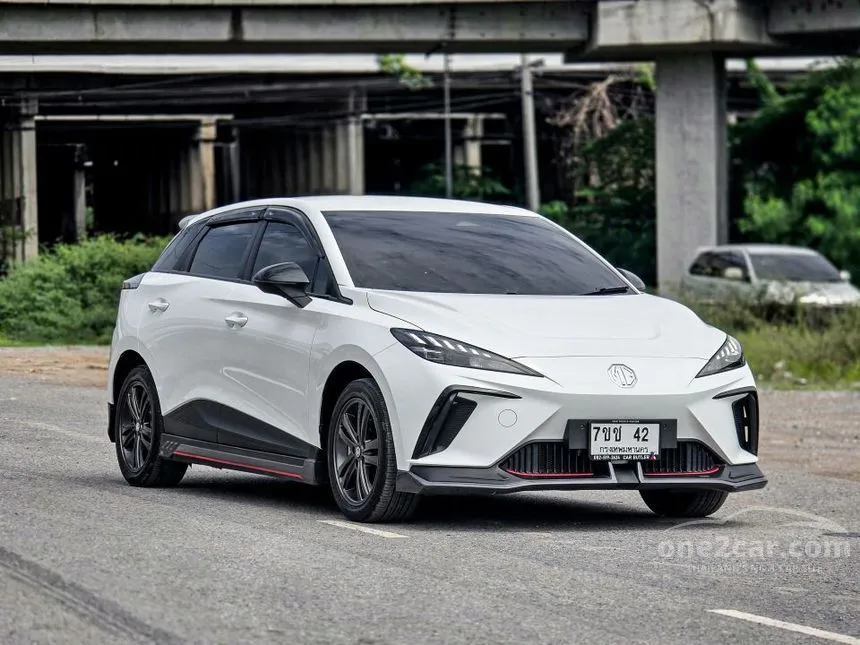 2024 MG MG4 D Hatchback