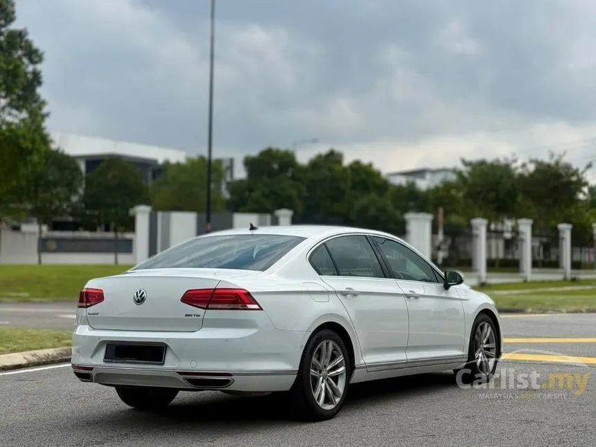 2019 Volkswagen Passat TSI Highline Sedan
