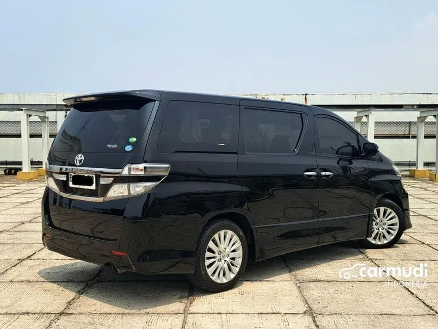 2013 Toyota Vellfire Z Van Wagon