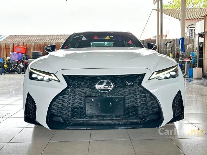 2022 Lexus IS 300 F Sport Sedan