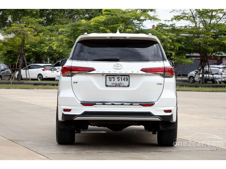 2017 Toyota FORTUNER V SUV