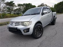 Mitsubishi Triton Lite 2.5 (M) TURBO DVD CAMERA SPORTRIM 2012