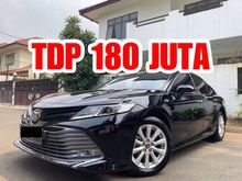 2019 Toyota Camry 2.5 V Sedan KM. 500 Perak Super Gres Baru sangat Murah TDP 180 JUTA Bawa Pulang Mobil Nik 2019 Camry V Model Terbaru Accord Acc