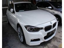 2013 BMW 320i 2.0 Sport Line Sedan -- BEST DEAL --