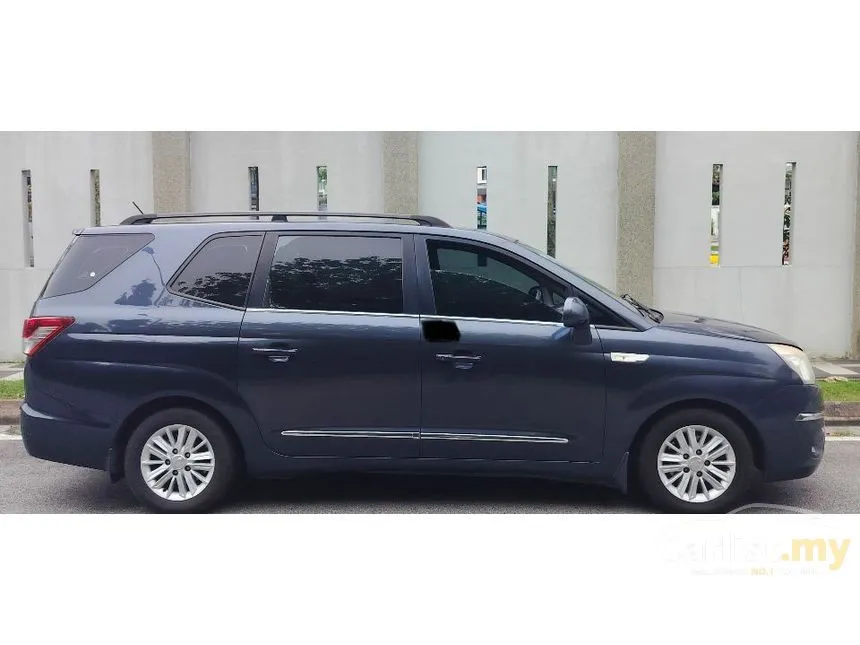2015 Ssangyong Stavic SV200 eXDi MPV