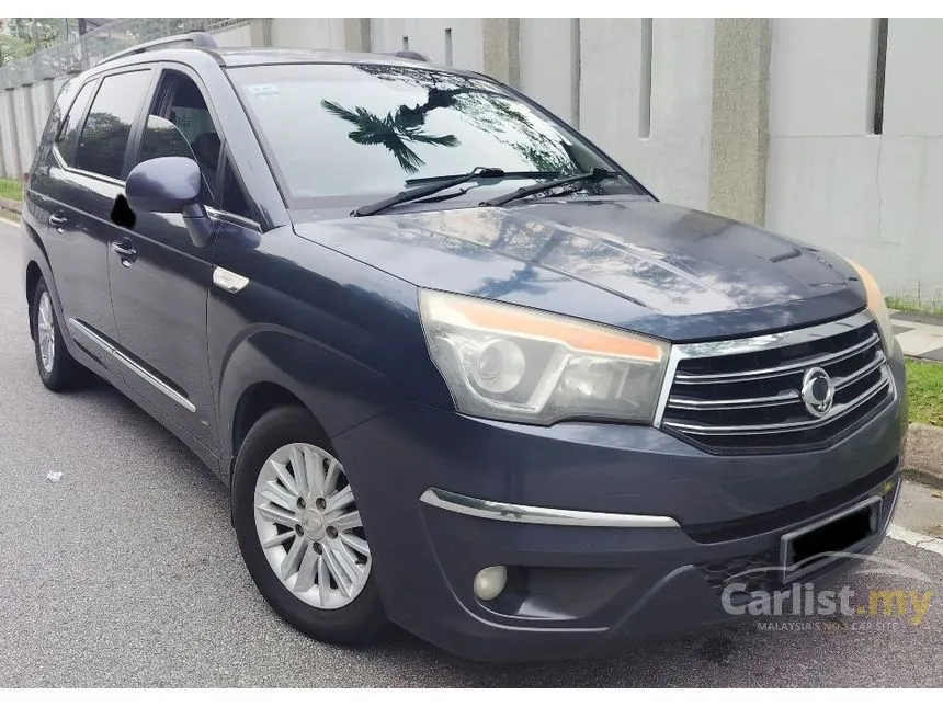 2015 Ssangyong Stavic SV200 eXDi MPV