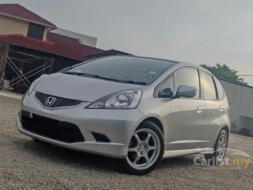 2009 Honda Jazz V Hatchback