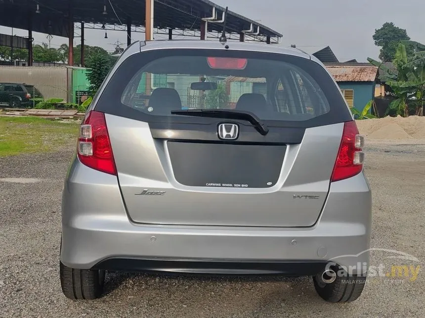 2009 Honda Jazz V Hatchback