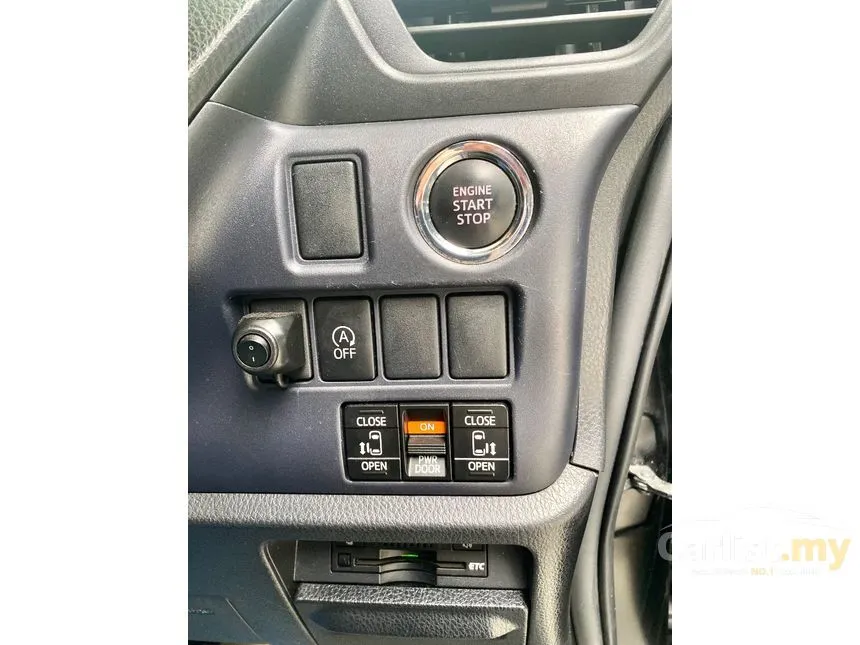 2015 Toyota Voxy ZS Kirameki Edition MPV
