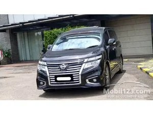 2014 Nissan Elgrand 2.5 Highway Star MPV