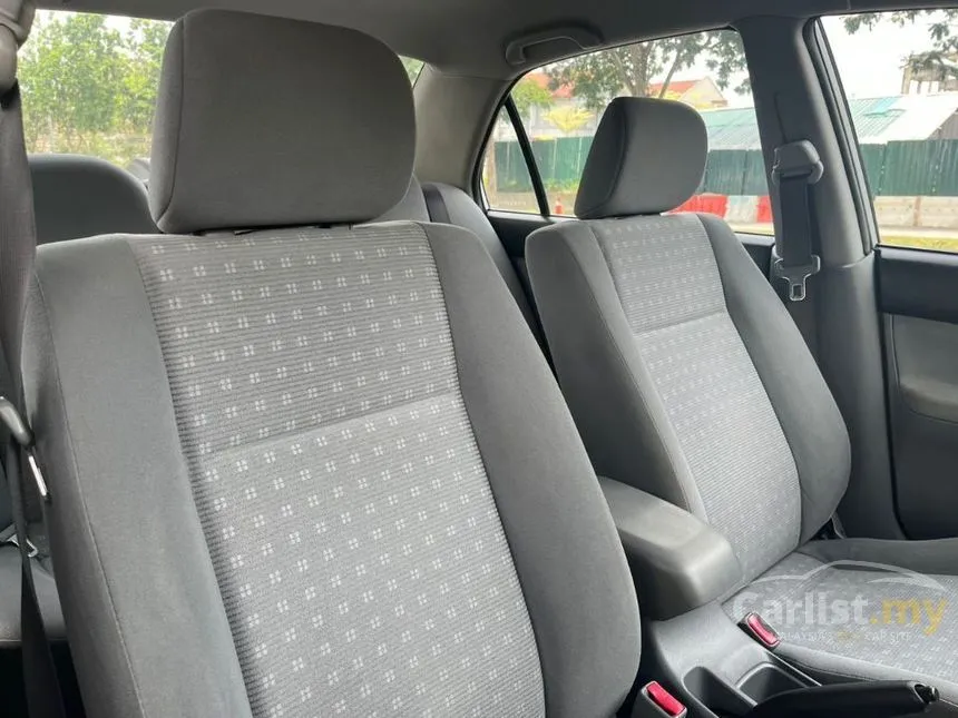 2005 Mitsubishi Lancer GLX Sedan