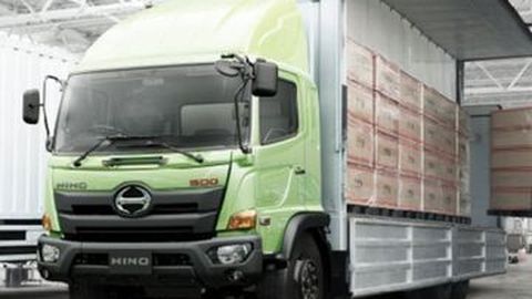 Penjualan Merosot, Hino Tetap Jadi Market Leader