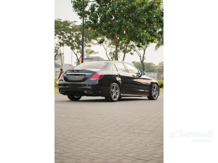 2018 Mercedes-Benz C300 AMG Line CKD Sedan