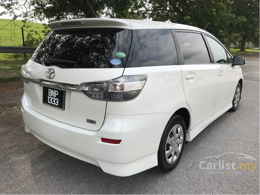 Toyota wish 2014