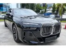 2025 BMW 750e 3.0 xDrive M Sport Pure Excellence Sedan
