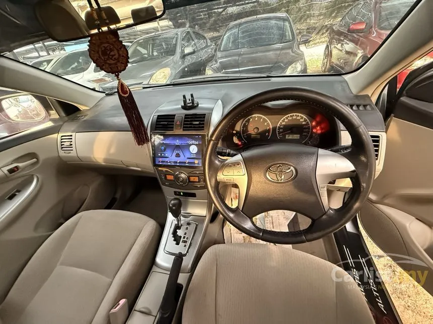 2011 Toyota Corolla Altis E Sedan