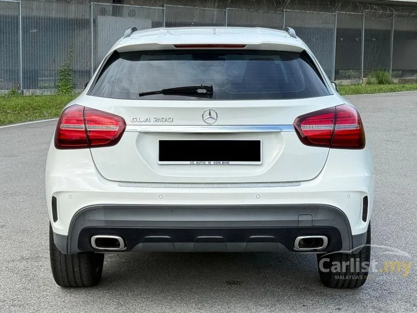 2018 Mercedes-Benz GLA200 Night Edition SUV
