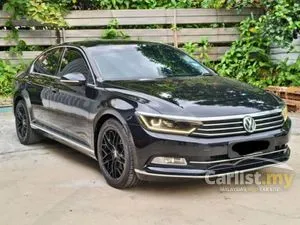 2017 Volkswagen Passat 2.0 TSI Highline Sedan