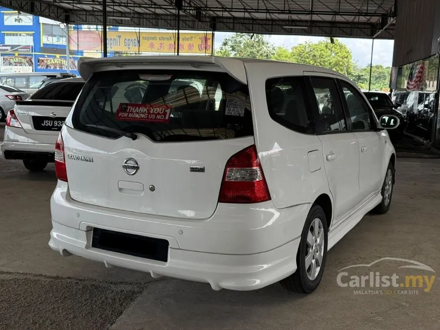 2013 Nissan Grand Livina Luxury MPV