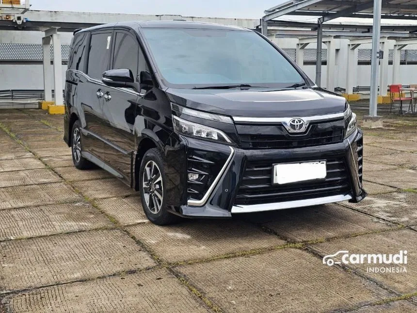 2019 Toyota Voxy MPV