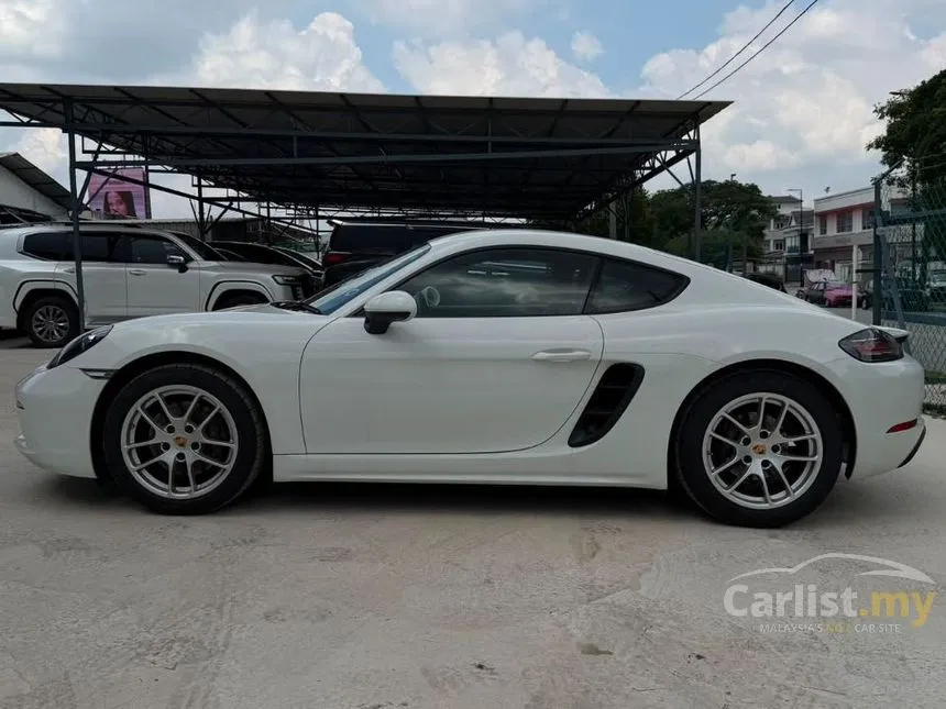 2021 Porsche 718 Cayman Coupe