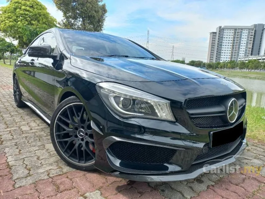 2015 Mercedes-Benz AMG CLA45 4MATIC Carbon-Fibre Trim Coupe