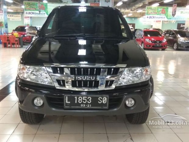 Isuzu Panther  GRAND  TOURING  Mobil  Bekas Baru dijual di 