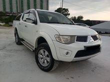 2011 Mitsubishi Triton 2.5 4X4 (A) Full Service Record,FACELIFT ,90kkm done