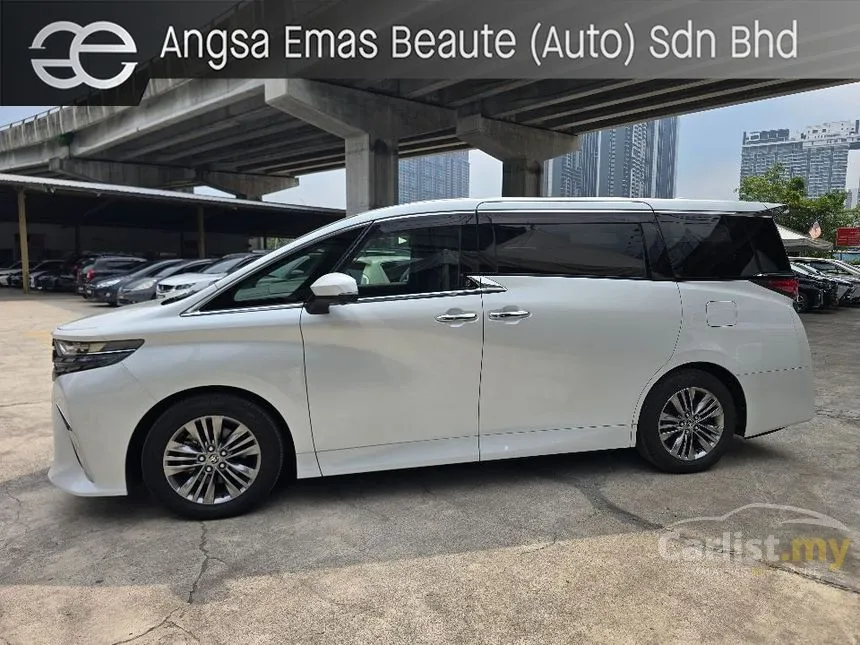 2023 Toyota Alphard Z MPV