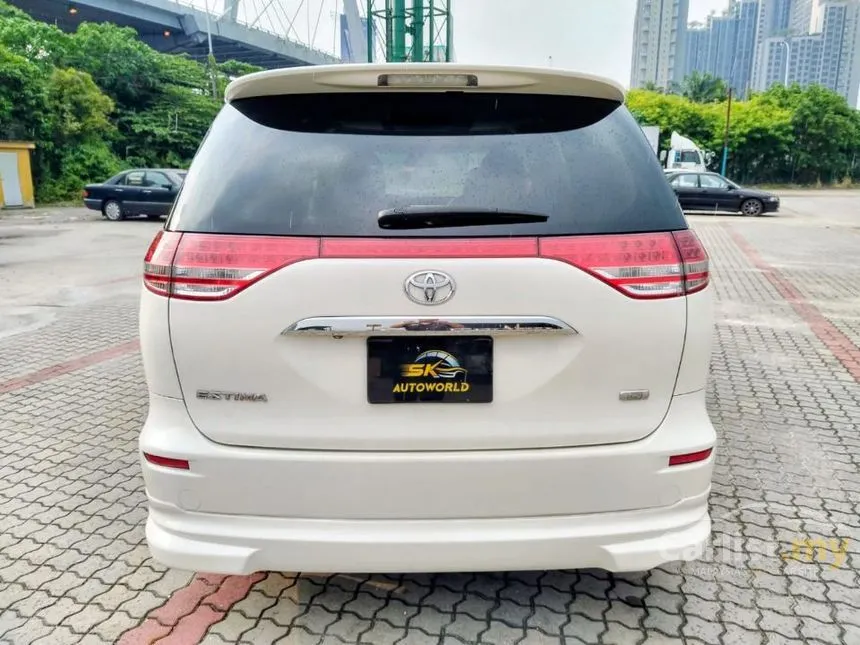 2006 Toyota Estima Hybrid MPV
