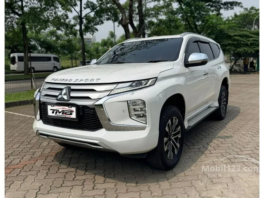 2021 Mitsubishi Pajero Sport Dakar 4X2 SUV