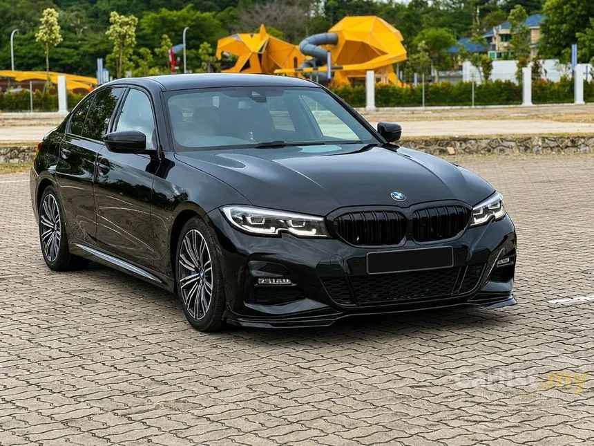 2022 BMW 330i M Sport Sedan