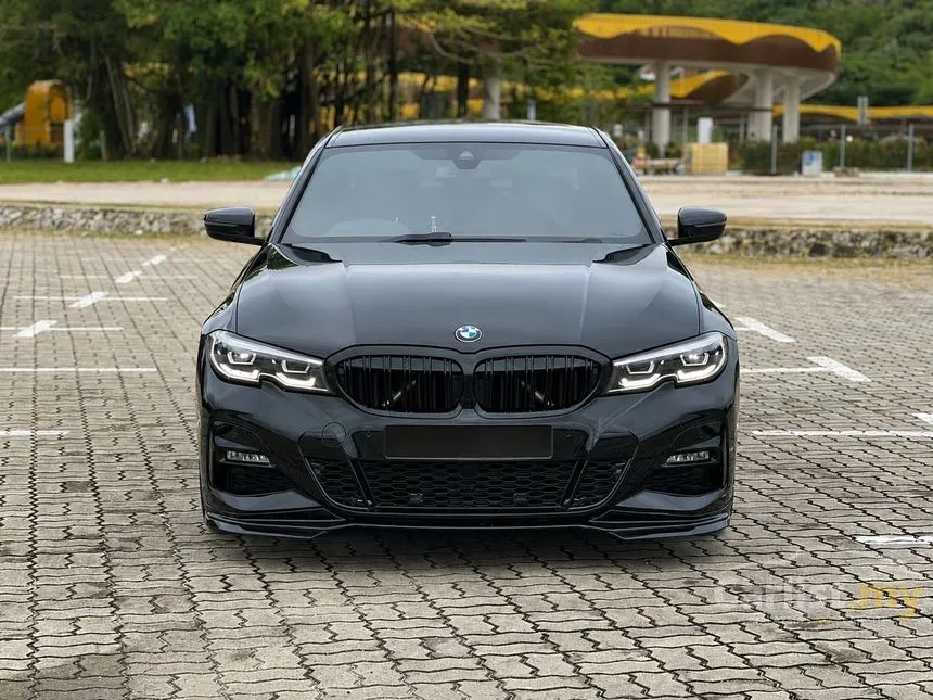 2022 BMW 330i M Sport Sedan