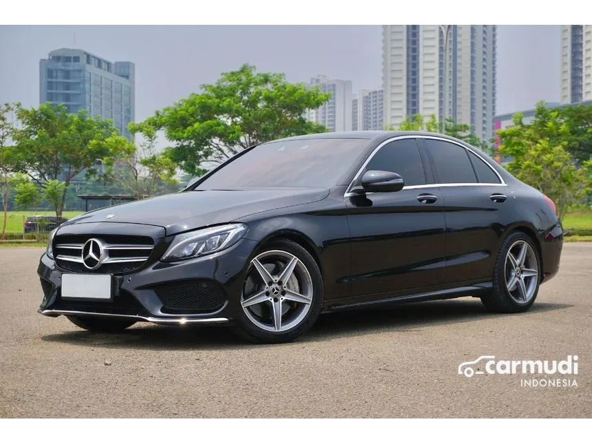 2018 Mercedes-Benz C300 AMG Line Sedan