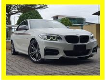 2016 BMW M235i 3.0 Coupe (Call For Discount)