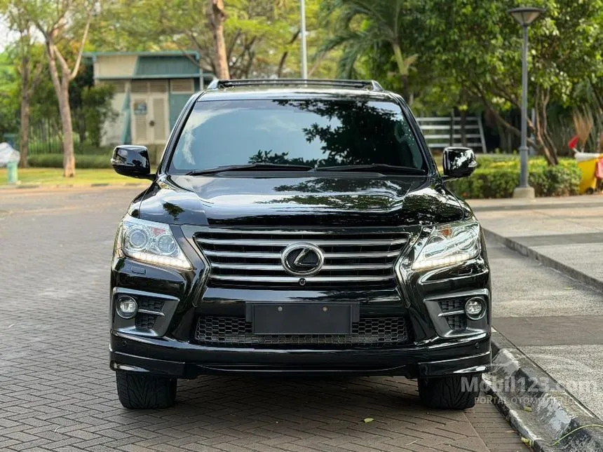 2013 Lexus LX 570 SUV