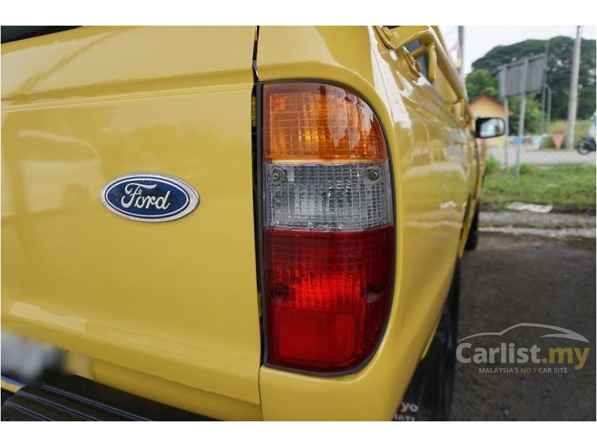 Ford Ranger 2000 d 2.5 in Pahang Manual Pickup Truck Yellow for RM