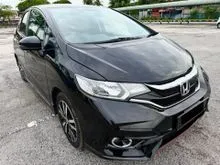 2018 Honda Jazz 1.5 V Hatchback Full Spec One Careful Owner