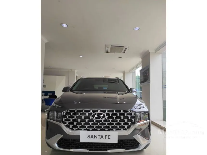 Jual Mobil Hyundai Santa Fe 2023 CRDi Signature 2.2 di Banten Automatic SUV Abu